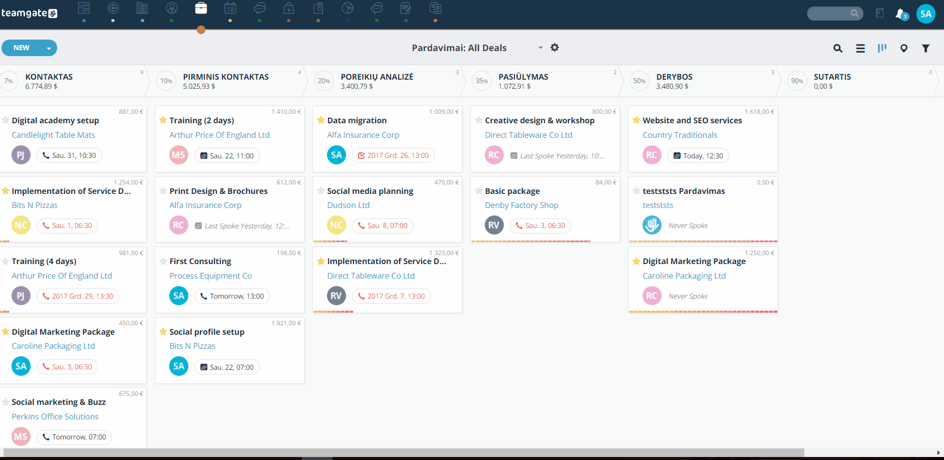 upload-a-file-to-a-deal-teamgate-crm.gif